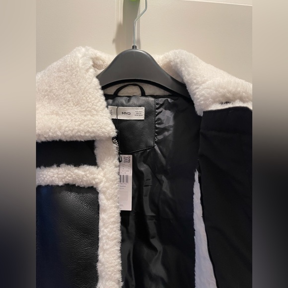 NWT MANGO Faux Shearling Leather-Effect Coat - Picture 4 of 8